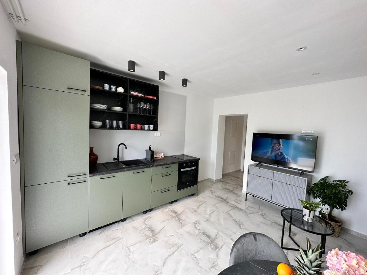Olive View Apartment Brela Exteriér fotografie