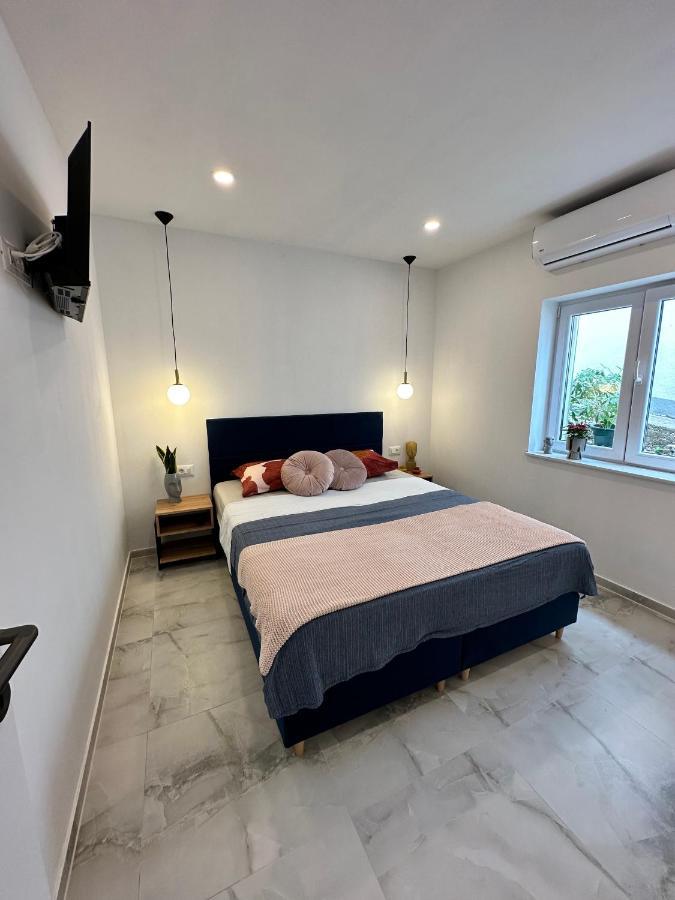 Olive View Apartment Brela Exteriér fotografie